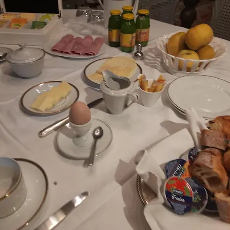Bed & Breakfast D'hôtes Dans Un Moulin Du 16ème 3*