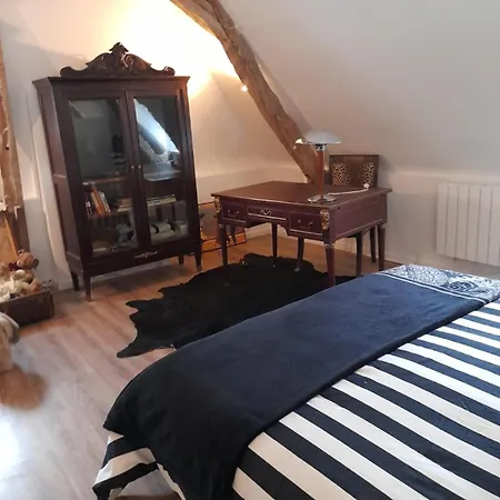 D'hotes Dans Un Moulin Du 16eme ベッド・アンド・ブレックファスト